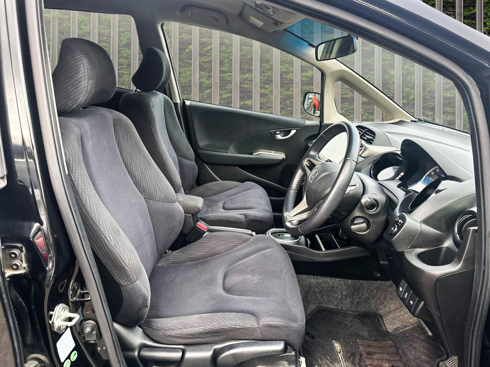 Honda Jazz  1.4 i-VTEC ES Plus Hatchback 5dr Petrol CVT Euro 5 (99 ps)