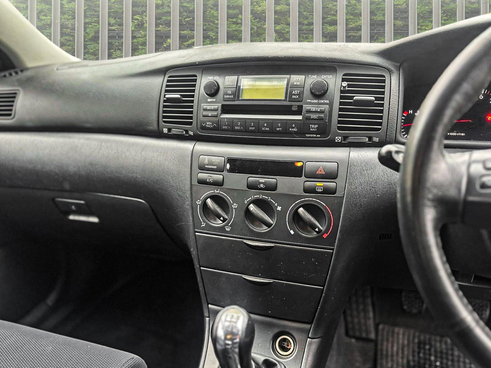 Toyota Corolla 1.4 VVT-i T3 Hatchback 5dr Petrol Manual (159 g/km, 95 bhp)