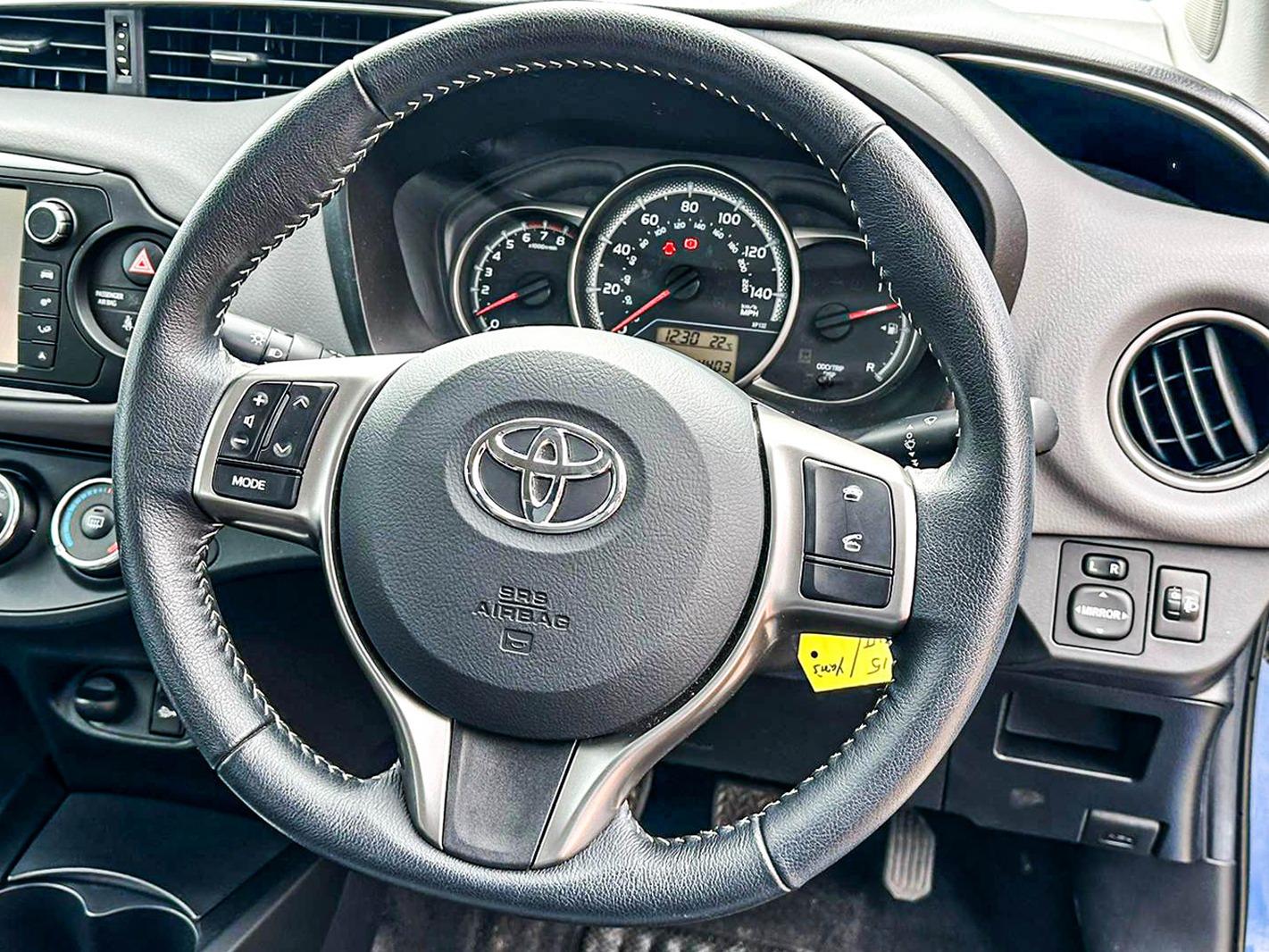 Toyota Yaris 1.33 Dual VVT-i Icon Hatchback 5dr Petrol Manual Euro 5 Euro 5 (99 ps)